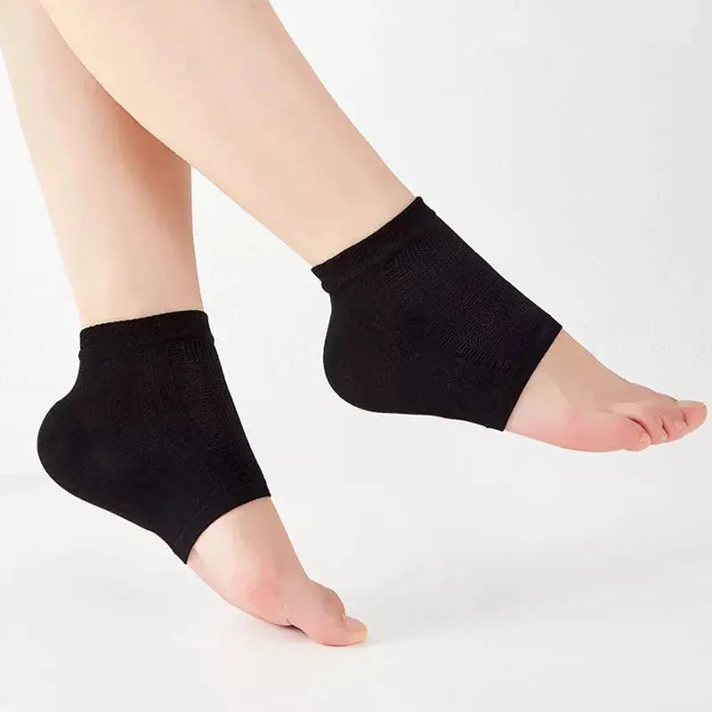 2Pcs Heel Protective Cover Foot Heels Socks Pain Relief Feet Care Sock Black Silicone Anti-Crack Moisturizing Shoe Pads Unisex upscaleclicks