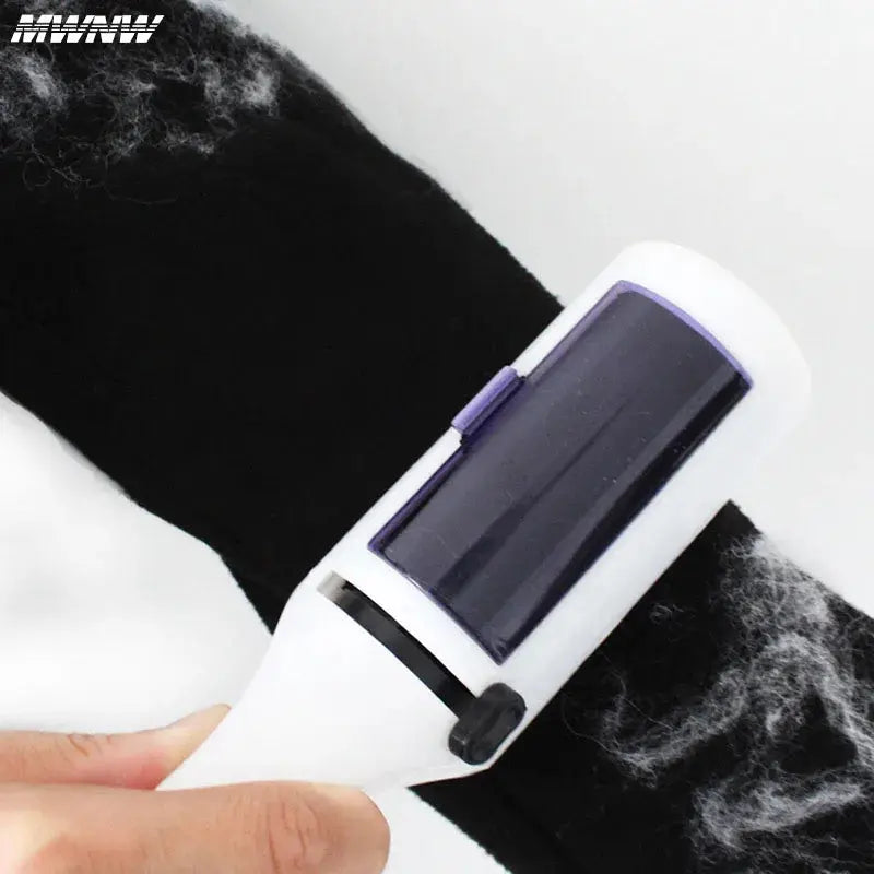 Clothes Lint Remover Electrostatic Brush Portable Coat Sweater Dry Cleaning Lint Removal Brush Pet Sticky Lint Remover  upscaleclicks