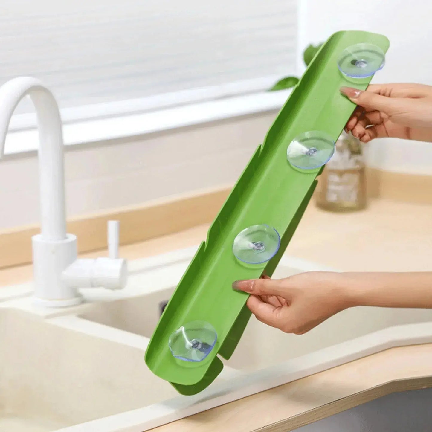Kitchen Sink Water Guards Soft Banana Leaf Shape Water Sink Flap Block With Suckers Oil-Proof Proof Sink Access upscaleclicks