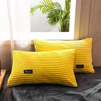 Ultra-Soft Velvet Duvet Cover Warm Thick Bed Quilt Cover Double Bed Luxury Bedding Solid Color Velvet Duvet Cover 겨울용 따뜻한 이불 커버 upscaleclicks